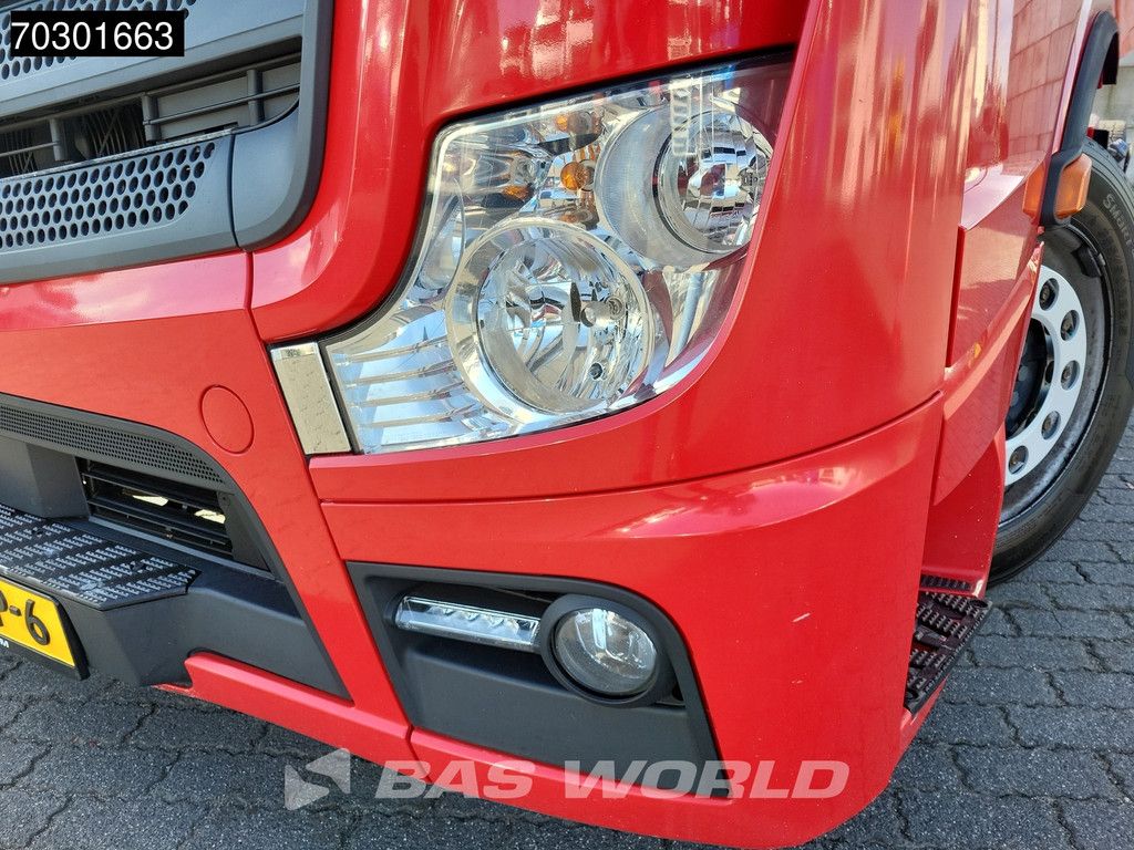 Mercedes Actros 1942 4X2 NL-Truck Mega StreamSpace