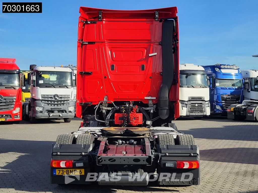 Mercedes Actros 1942 4X2 NL-Truck Mega StreamSpace