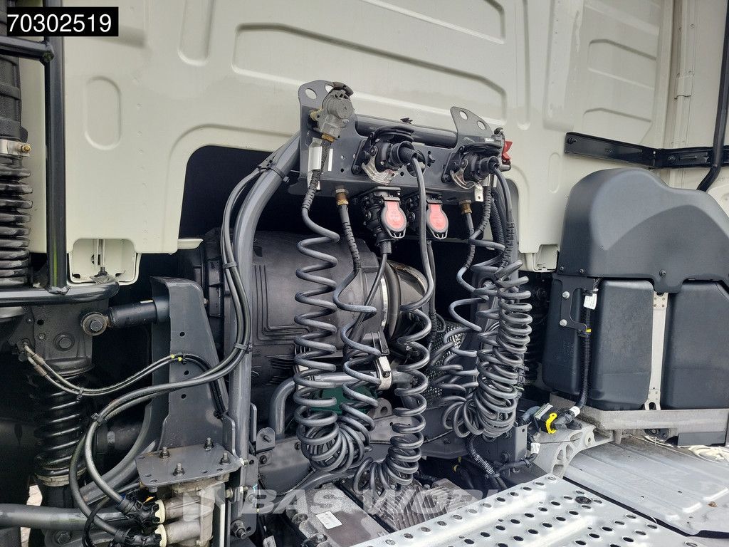 Volvo FH 460 4X2 XL VEB+ 2xTanks