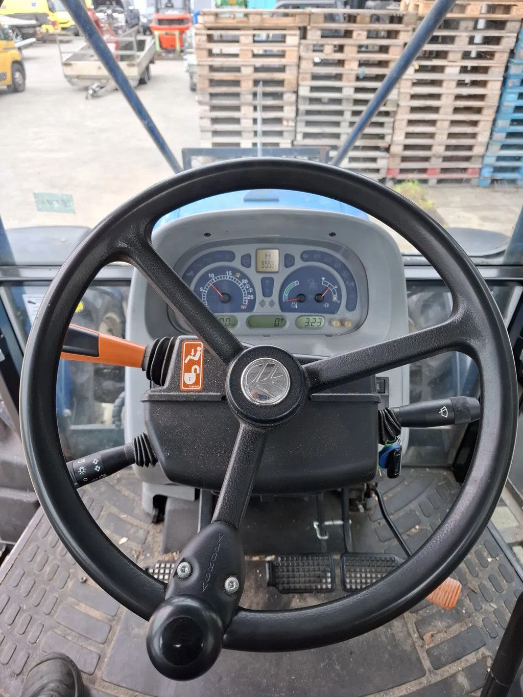 New Holland T5050 T5050