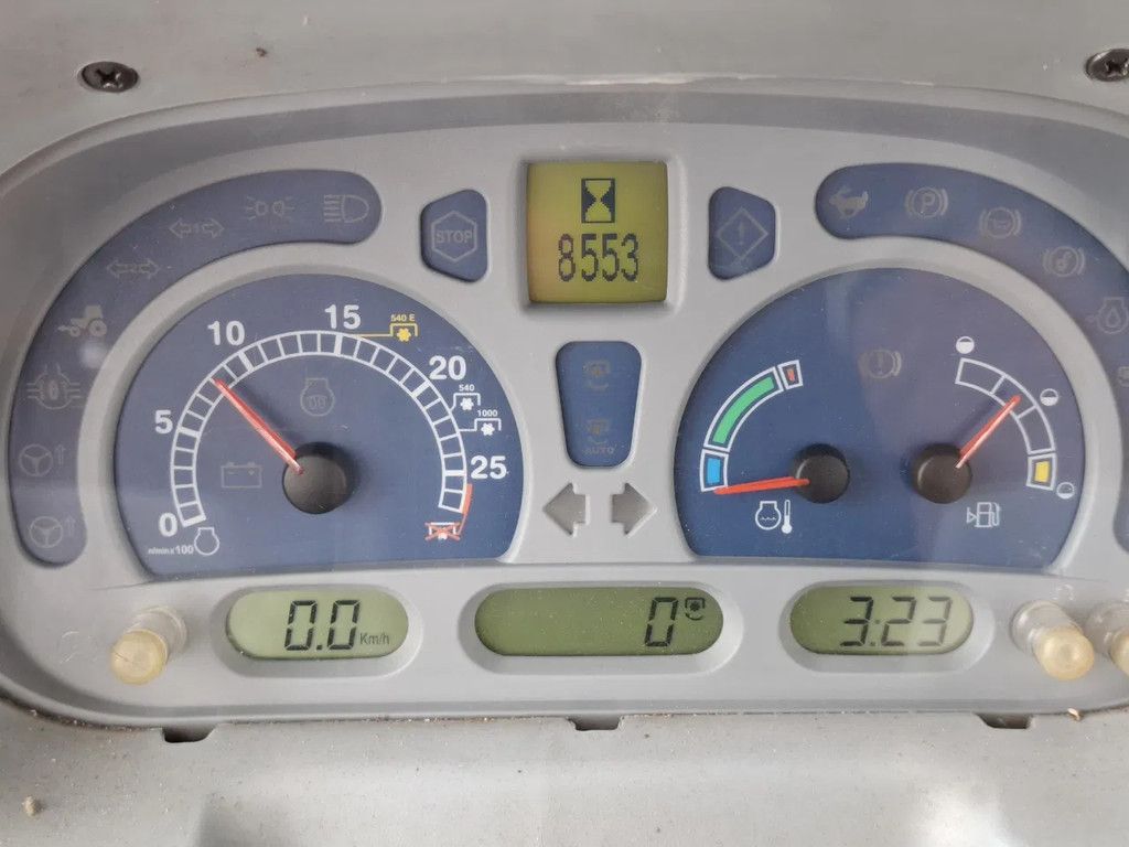 New Holland T5050 T5050