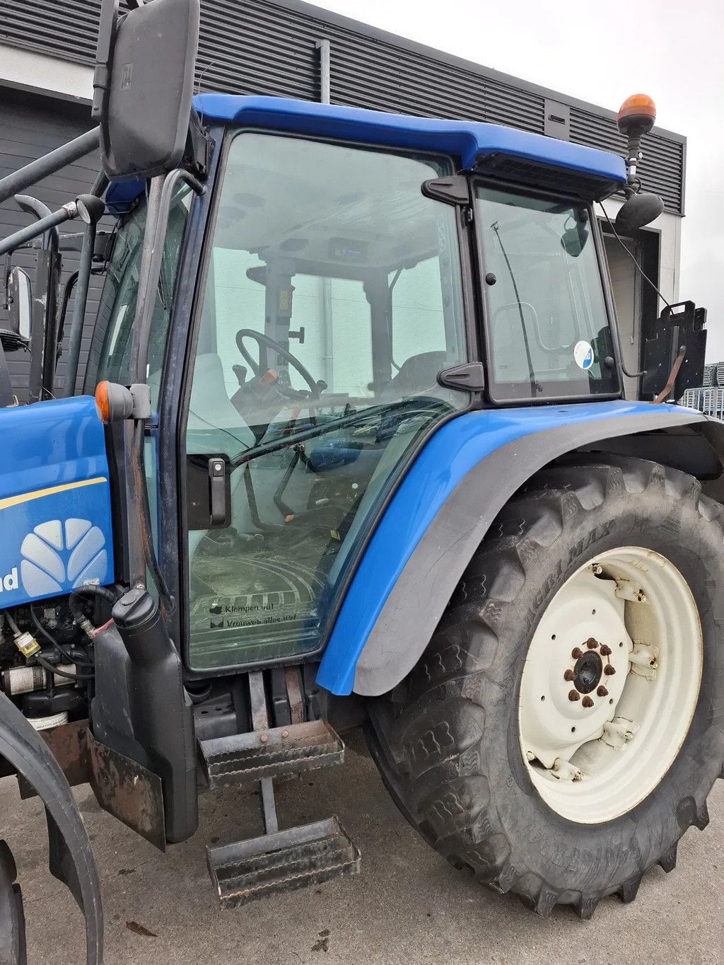 New Holland T5050 T5050