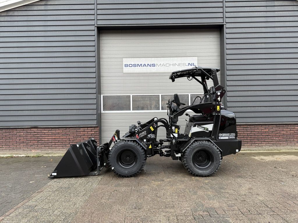Giant G1500 L HD X-TRA minishovel NIEUW BLACK edition