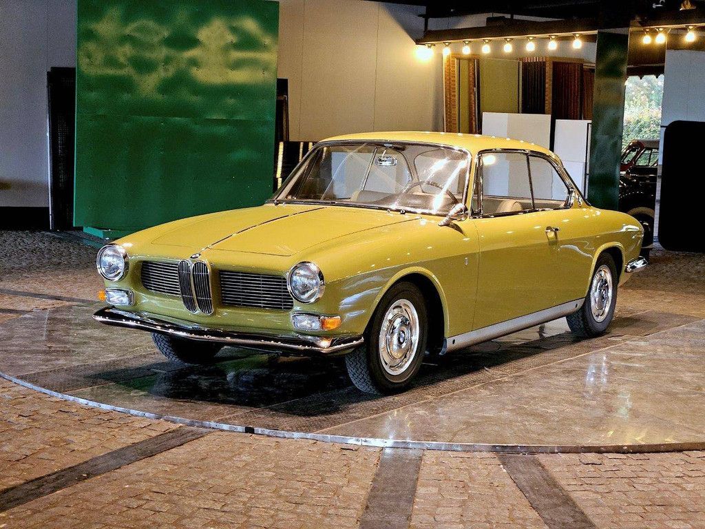 BMW 3200 CS Petrol 1964 (Margin)