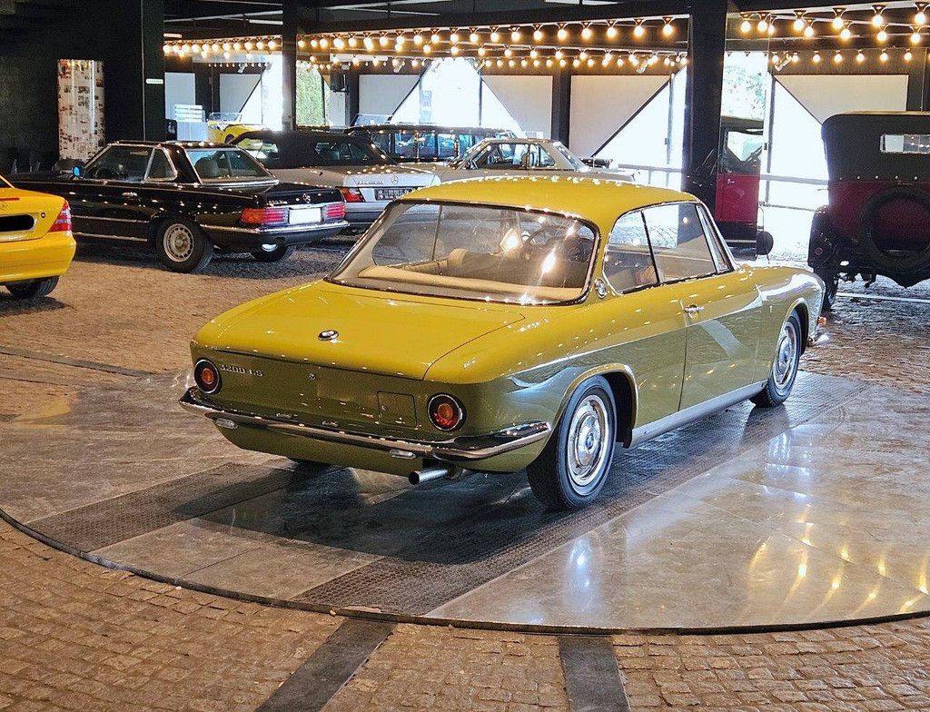 BMW 3200 CS Petrol 1964 (Margin)