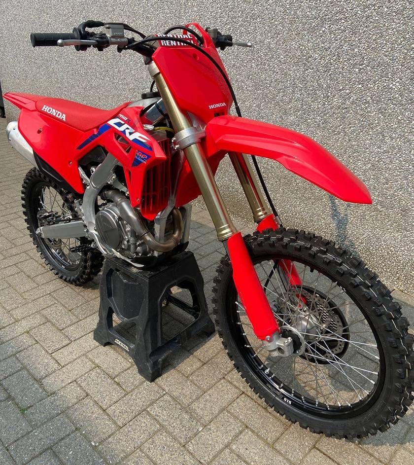 Dirt bike Honda (HRC) CRF 450R (Margin)