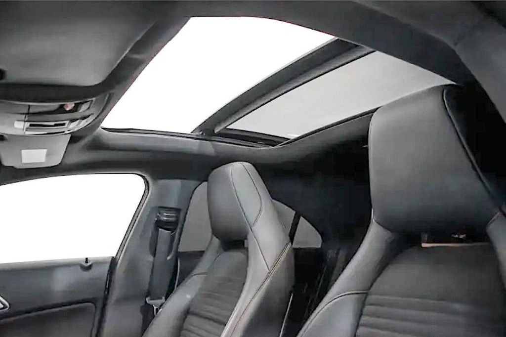 Mercedes-Benz CLA 180 Automatik Benzin 2018 (Marge)