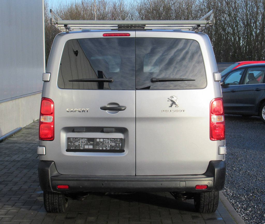 Peugeot Expert 2.0 BlueHDi (Doppelkabine & Doppelschiebetür) Diesel 2019