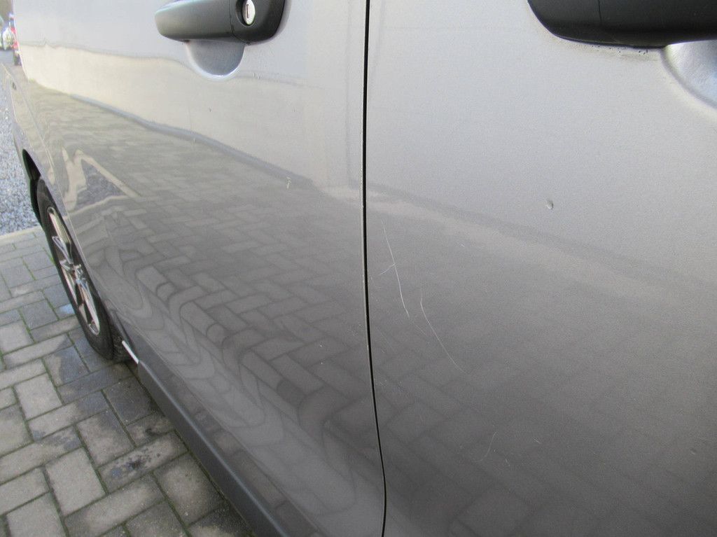 Peugeot Expert 2.0 BlueHDi (Doppelkabine & Doppelschiebetür) Diesel 2019