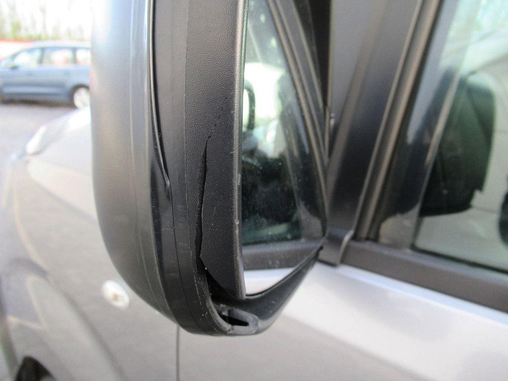 Peugeot Expert 2.0 BlueHDi (Doppelkabine & Doppelschiebetür) Diesel 2019