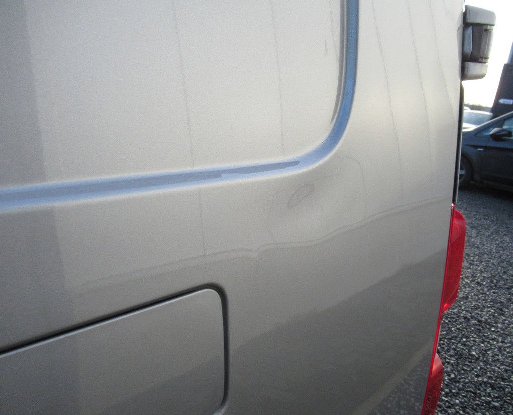 Peugeot Expert 2.0 BlueHDi (Doppelkabine & Doppelschiebetür) Diesel 2019