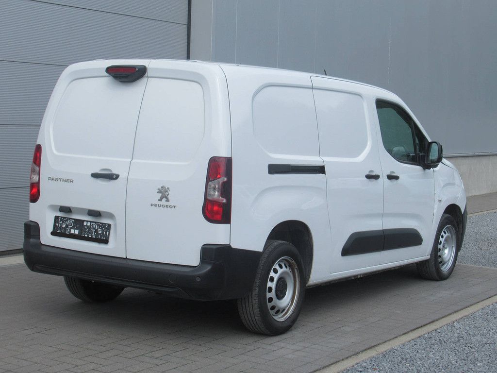 Peugeot Partner 1.5 BlueHDi Automatic Diesel 2023