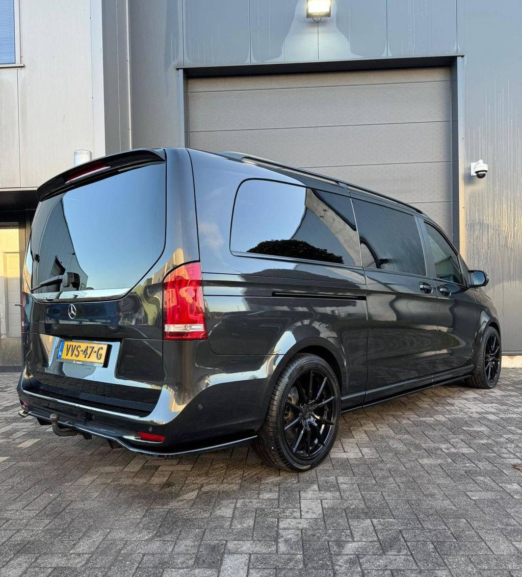 Mercedes-Benz V300 d Automatic business class AMG pack Diesel 2023