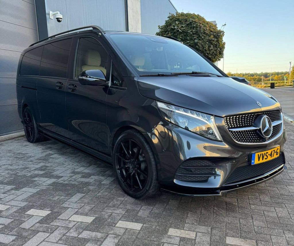 Mercedes-Benz V300 d Automatic business class AMG pack Diesel 2023