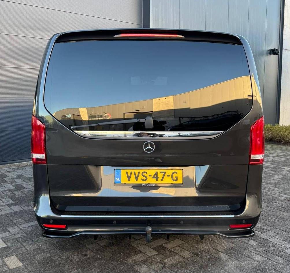 Mercedes-Benz V300 d Automatic business class AMG pack Diesel 2023