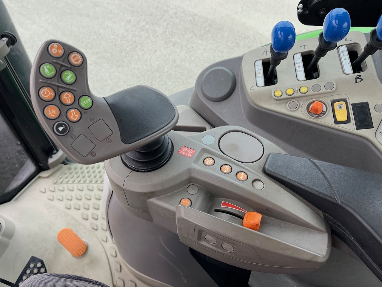 Deutz Fahr Agrotron 6205 RC Shift