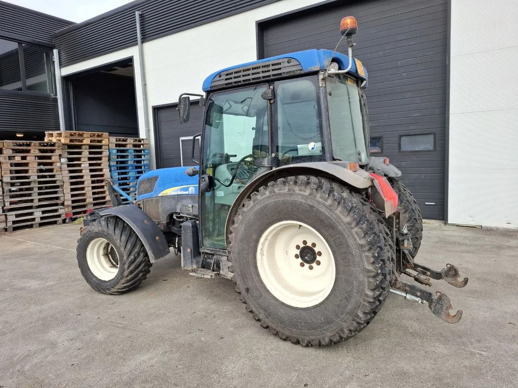 New Holland T 4040 F T4040F