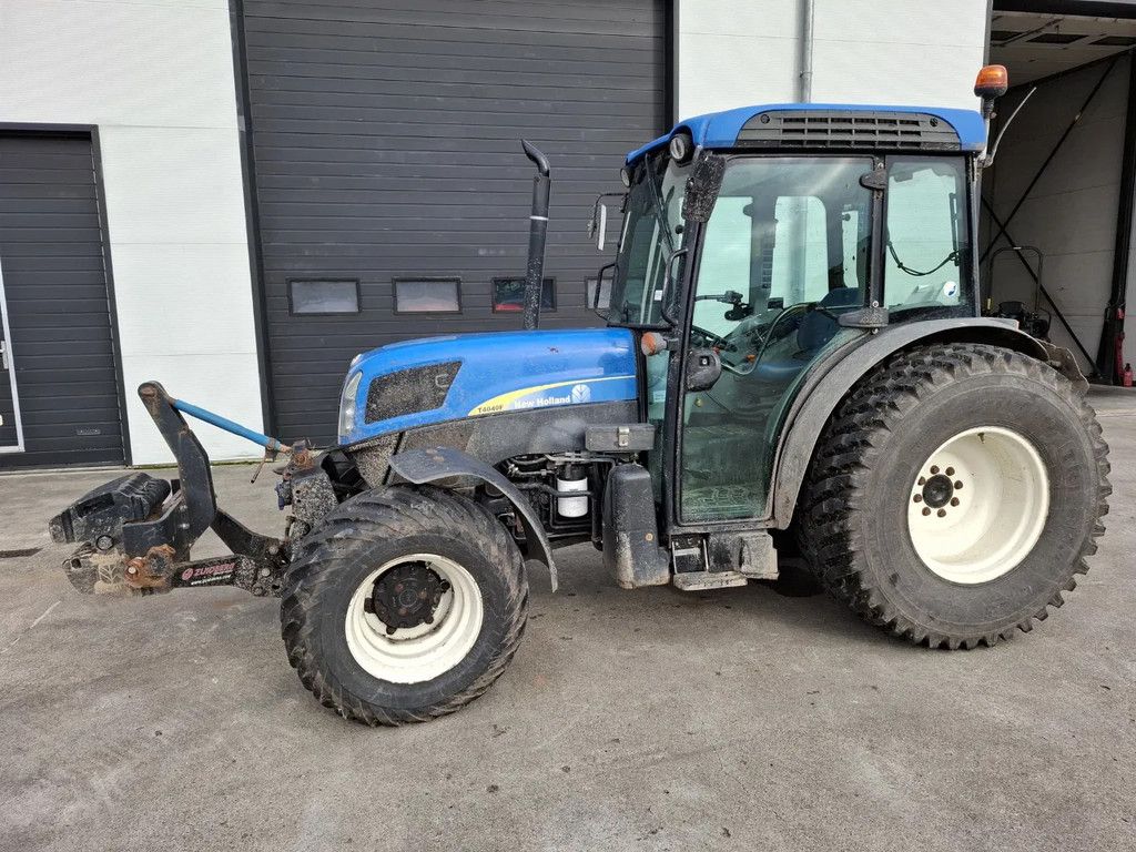 New Holland T 4040 F T4040F