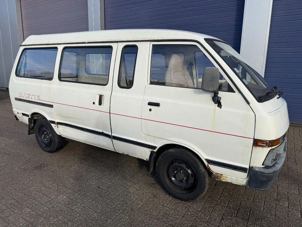 Nissan vanette **DIESEL-FRANCH ORIGINE**
