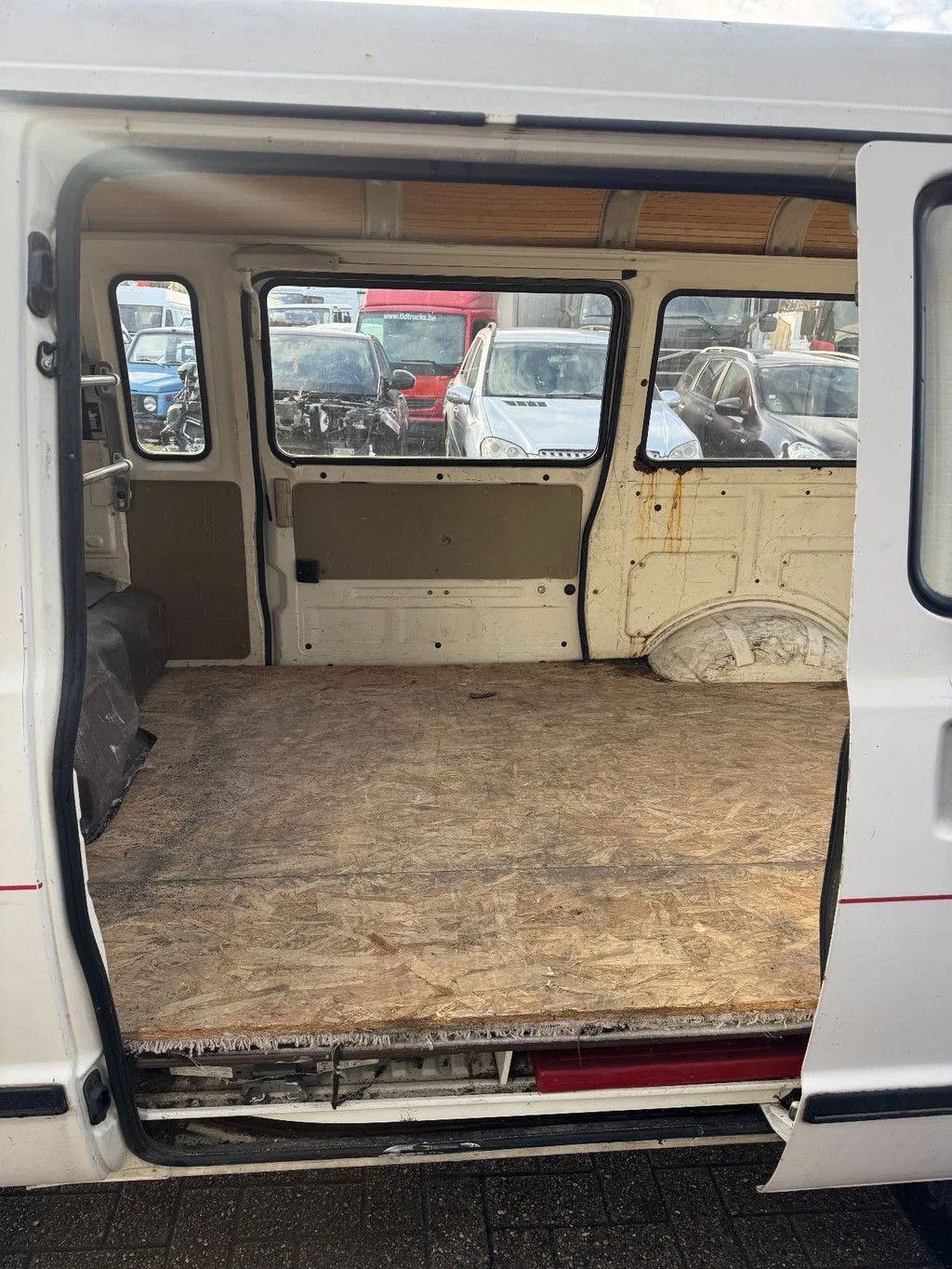 Nissan vanette **DIESEL-FRANCH ORIGINE**