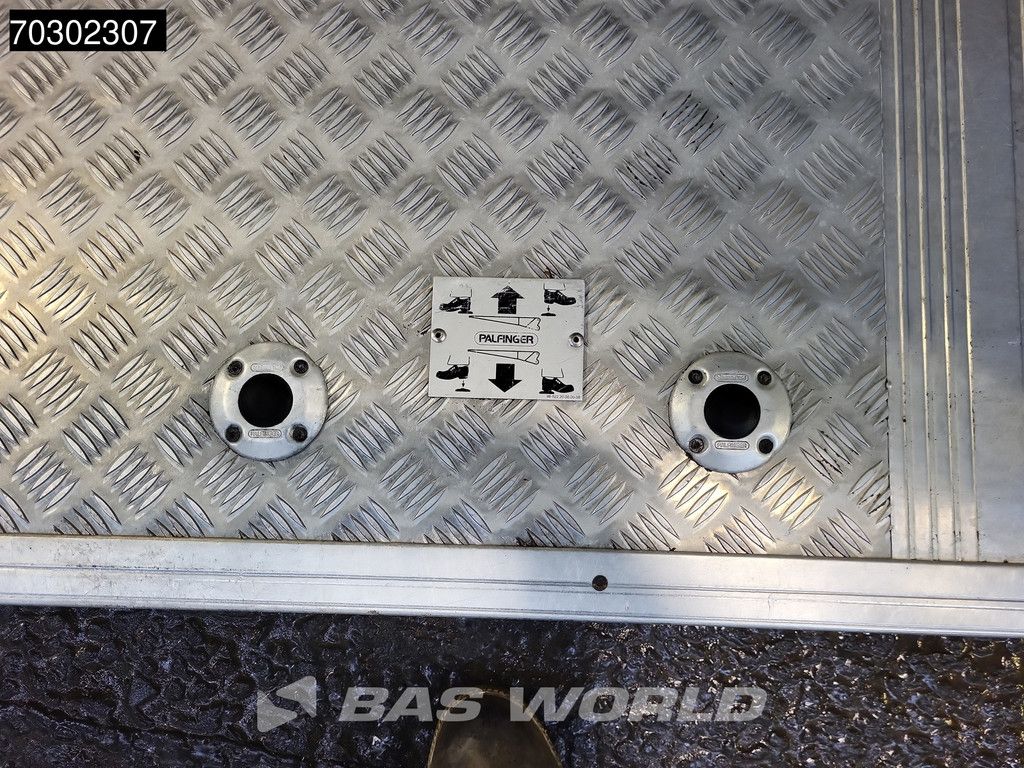 Iveco Eurocargo 120-250 4X2 12tonner Automatic 1500kg Ladebordwand ACC Euro 6