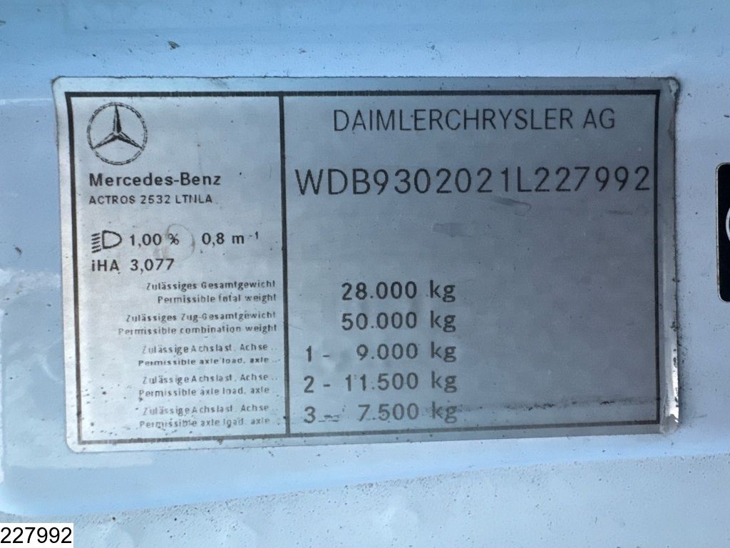 Mercedes Actros 2532 6x2, EURO 5, 23600 Liter, 5 Comp, LAG