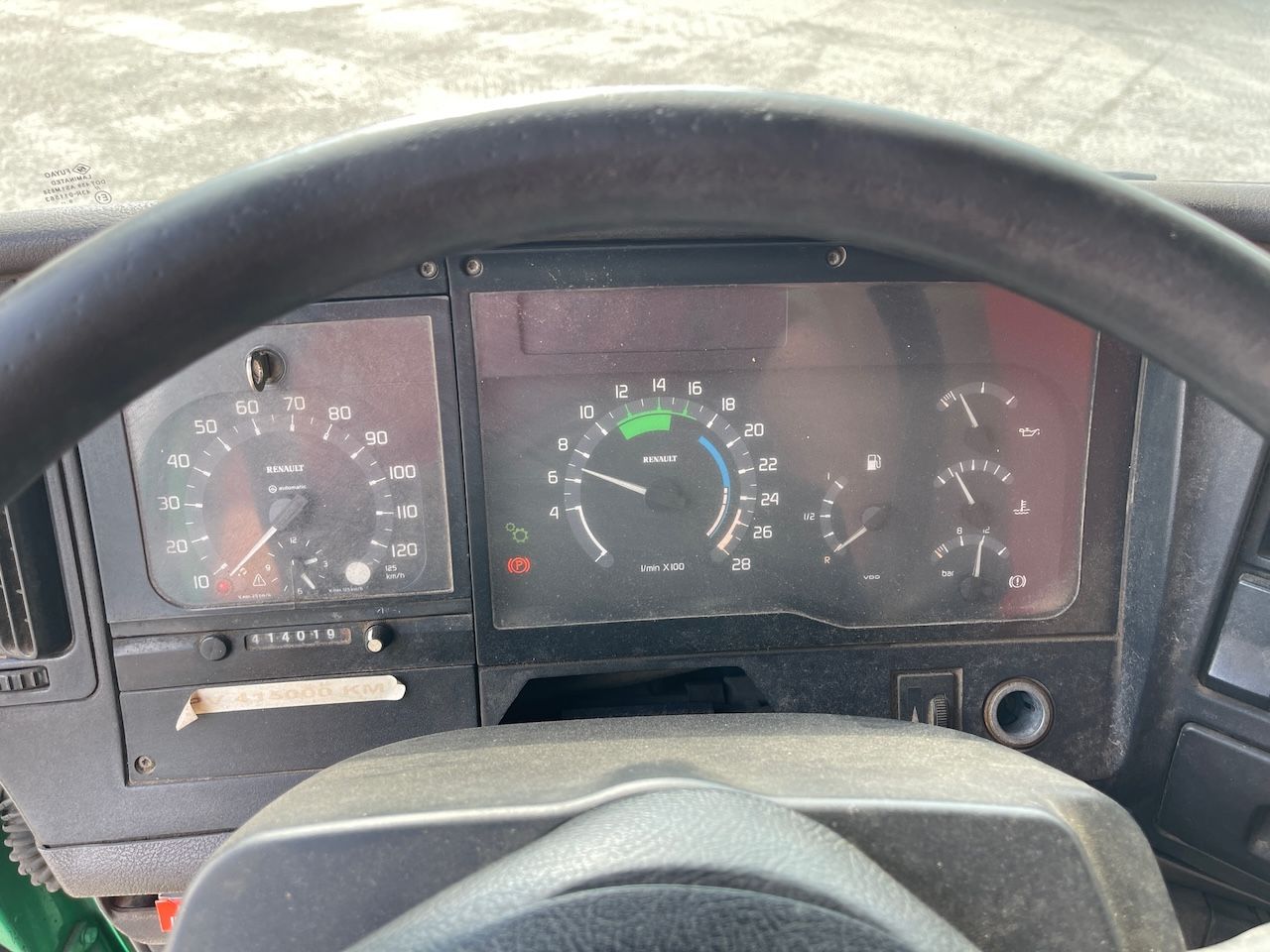 Renault 340 Premium Secmair 3500 liter Bitumen Sprayer