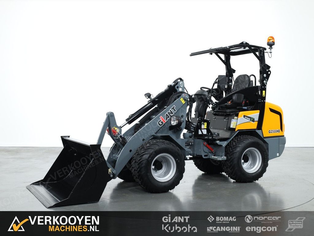 2025 Giant G2500 HD VK10429