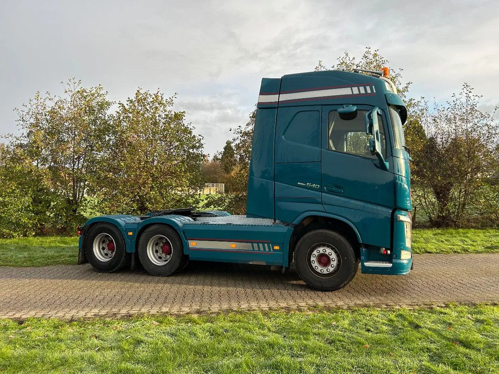 Volvo FH | 540 E6 | 6X4/4 BOUGY LIFTER | 04/2016 |