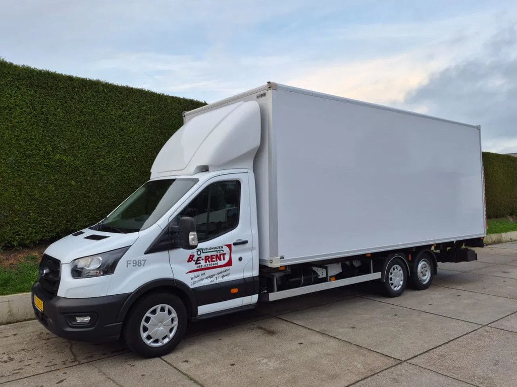 Ford Transit Gesloten clixtar oplegger 6,1 m.
