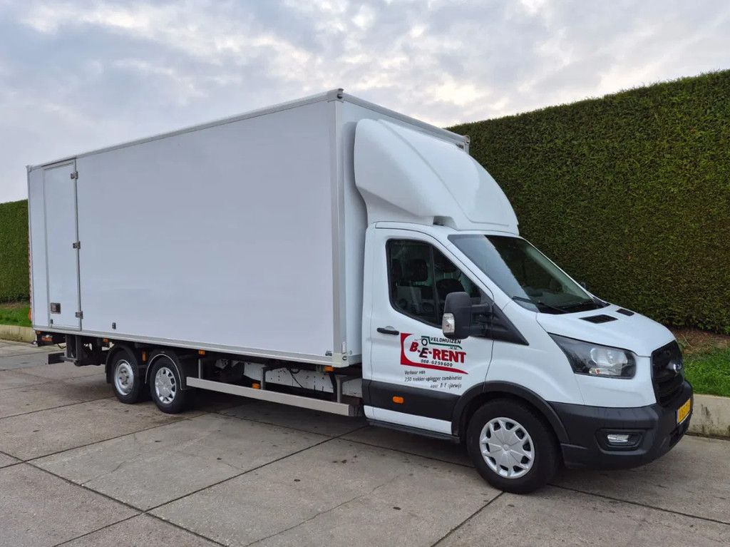 Ford Transit Gesloten clixtar oplegger 6,1 m.