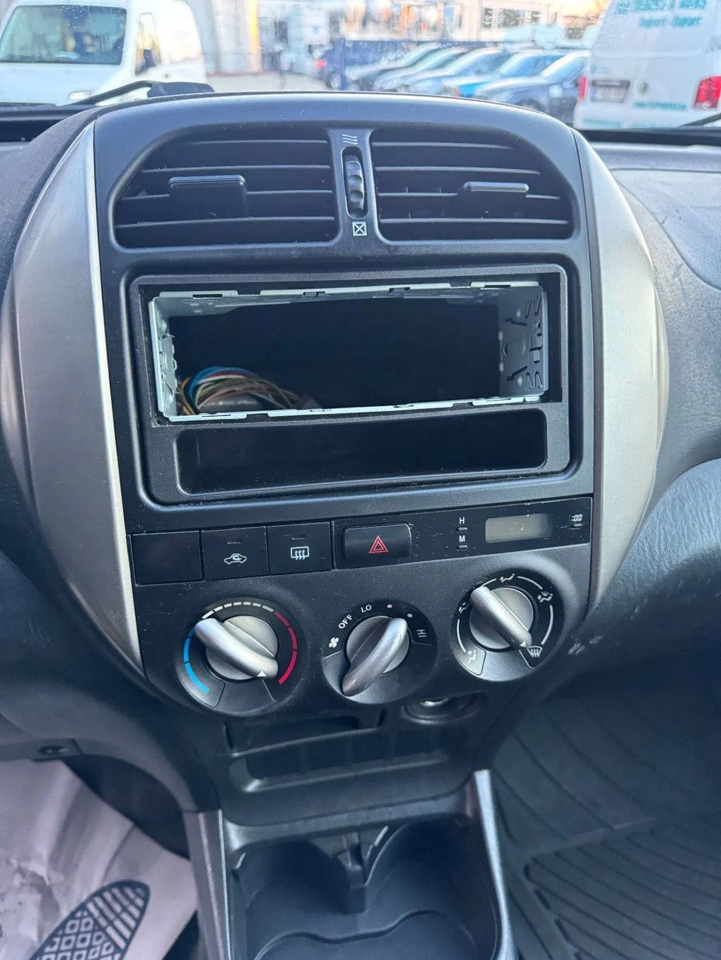 Toyota RAV4 **PETROL-BELGIAN ORIGINE**