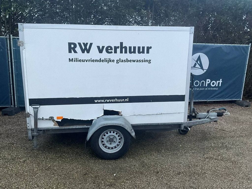 Closed trailer Hapert R 2015