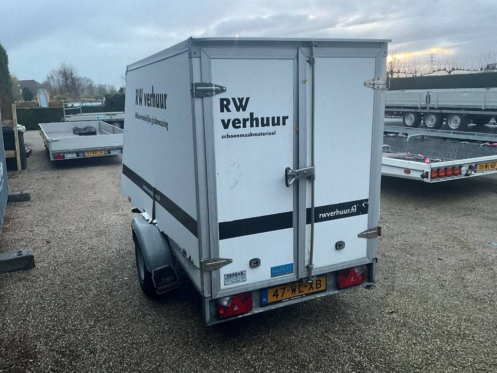Closed trailer Hapert R 2015