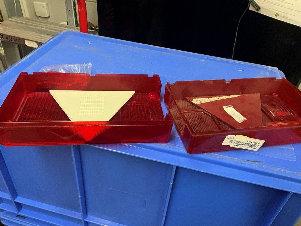 Set of rear lights left and right New