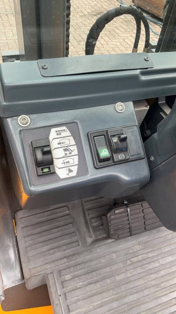 Forklift Jungheinrich TFG30S LPG 3000kg 2011