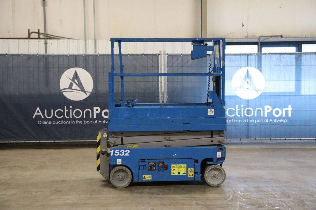 Scissor lift Genie GS1532 Electric 6.60m 2014