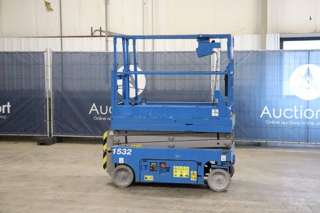 Scissor lift Genie GS1532 Electric 6.60m 2014