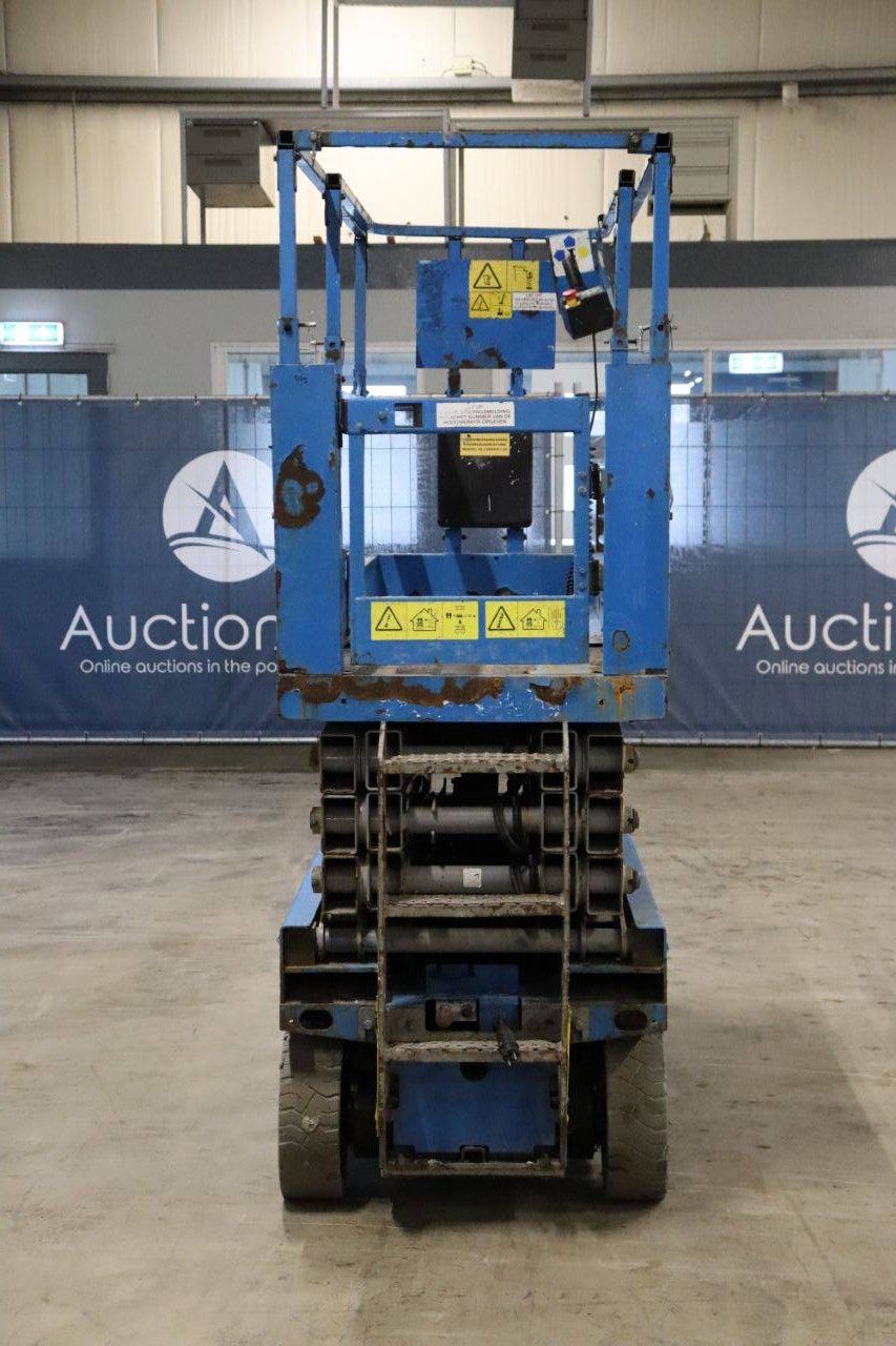 Scissor lift Genie GS-2632 Electric 9.9m 2014