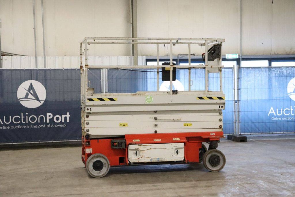 JLG 2646 ES Electric Scissor Lift 9.92m 2016