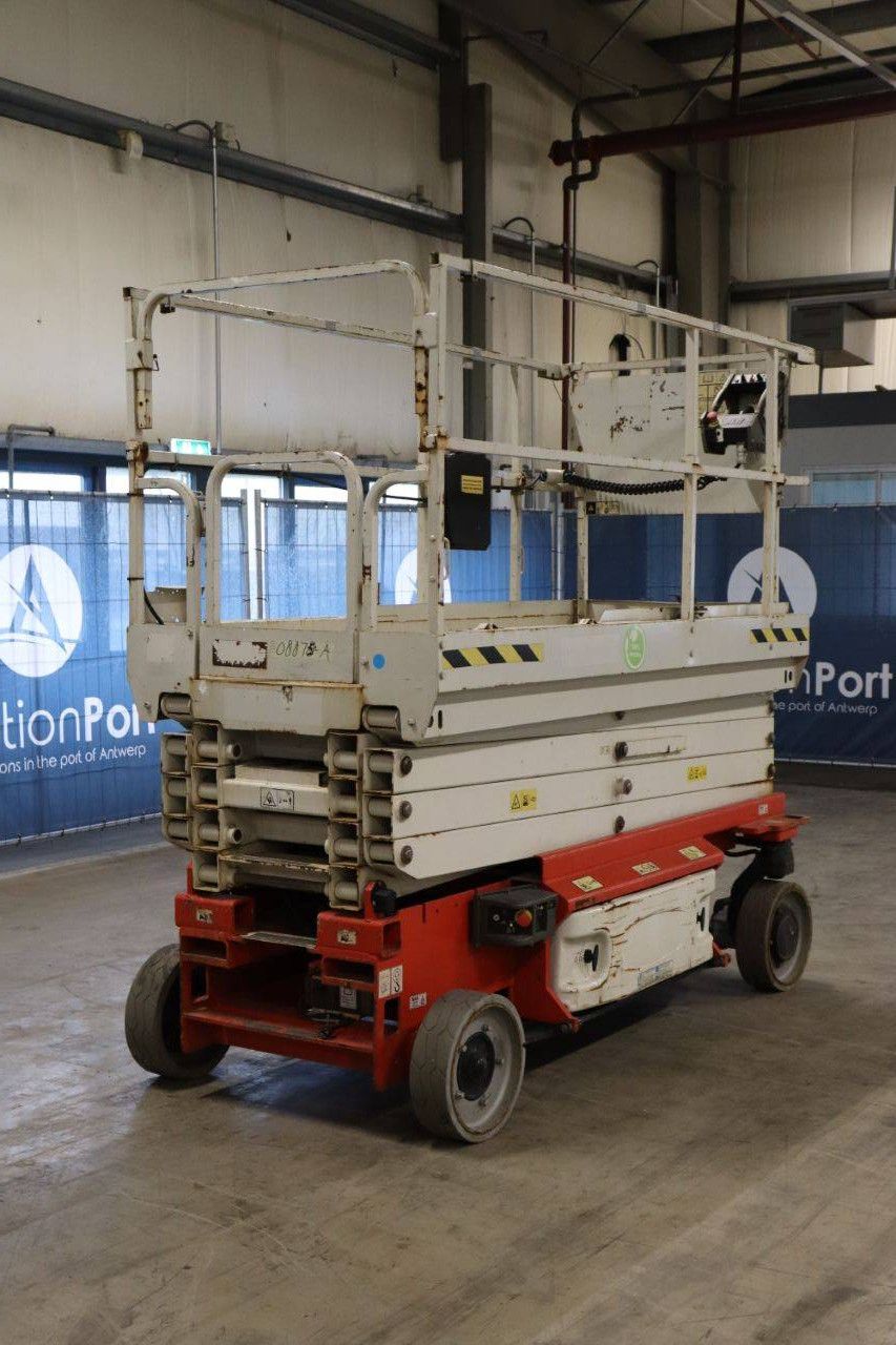 JLG 2646 ES Electric Scissor Lift 9.92m 2016