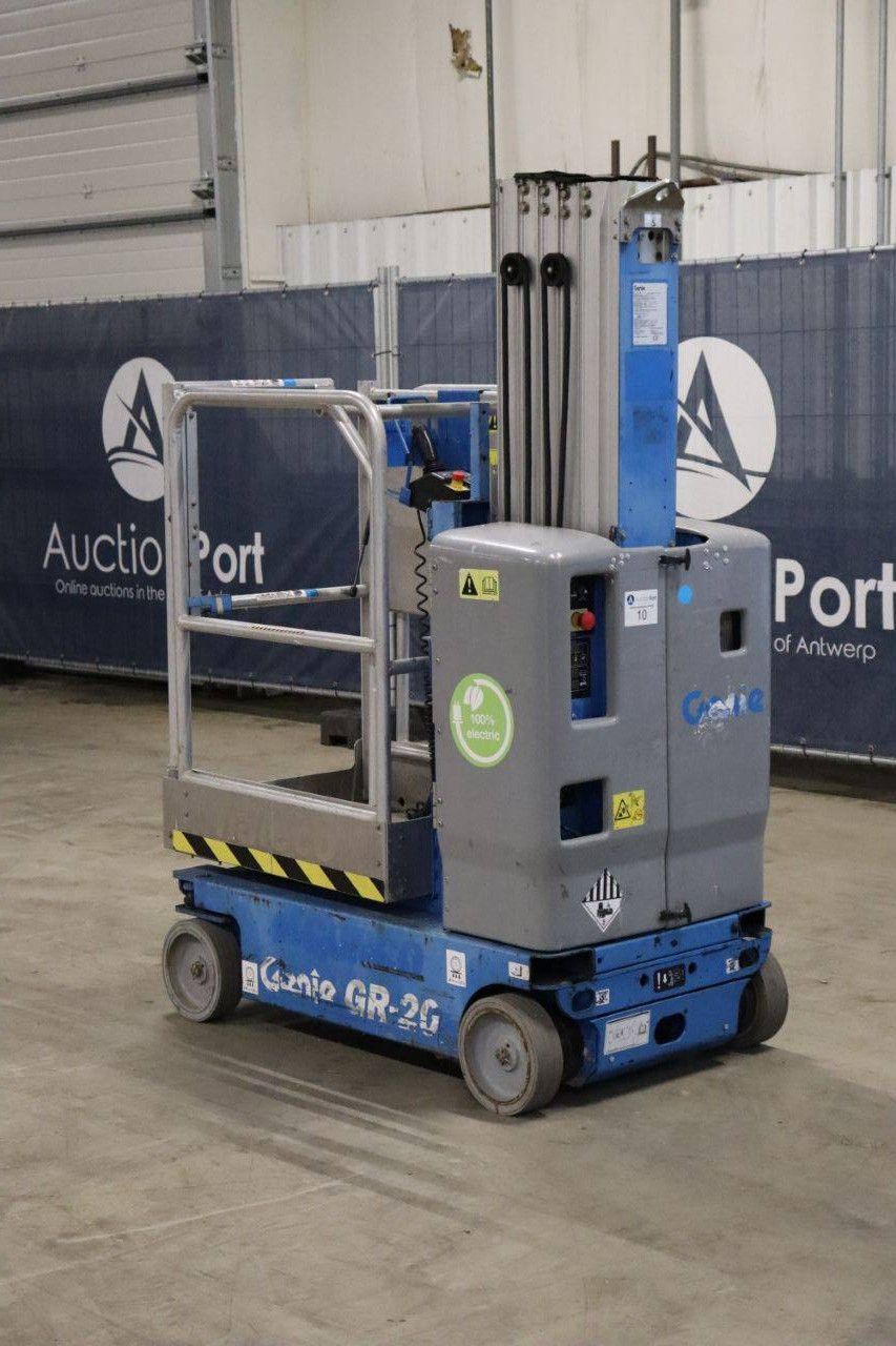 Genie GR-20 Elektrischer Mastlift 8,02 m 2016