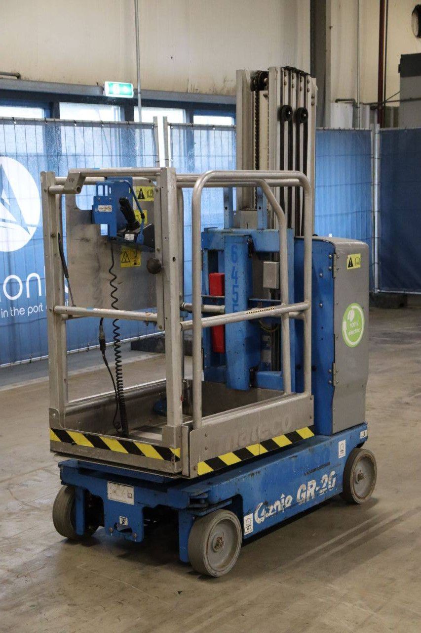 Genie GR-20 Elektrischer Mastlift 8,02 m 2016