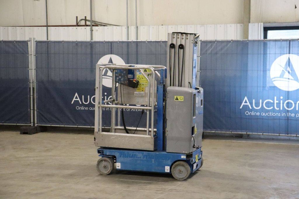 Genie GR-20 Electric Mast Lift 8m 2016