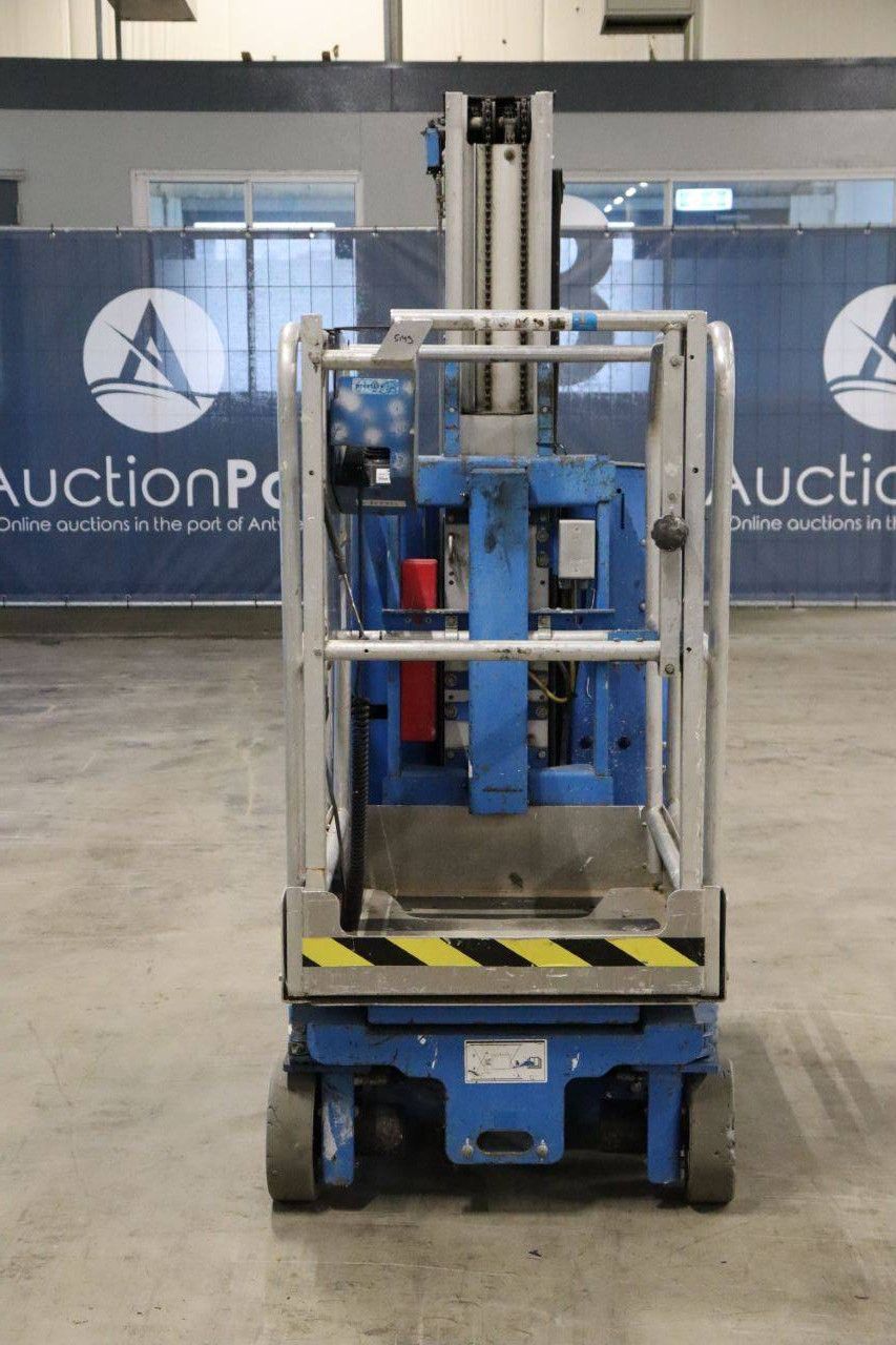 Genie GR-20 Electric Mast Lift 8m 2016