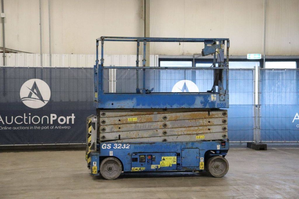 Scherenbühne Genie GS-3232 Elektrisch 11,75 m 2016