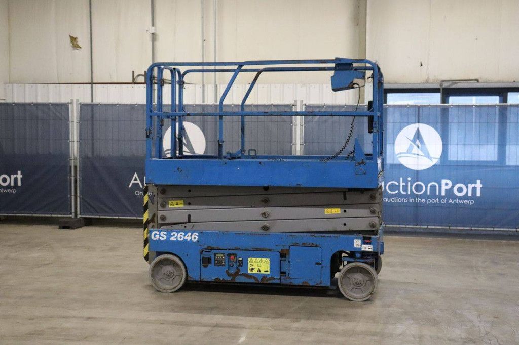 Scissor Lift Genie GS-2646 Electric 9.96m 2014
