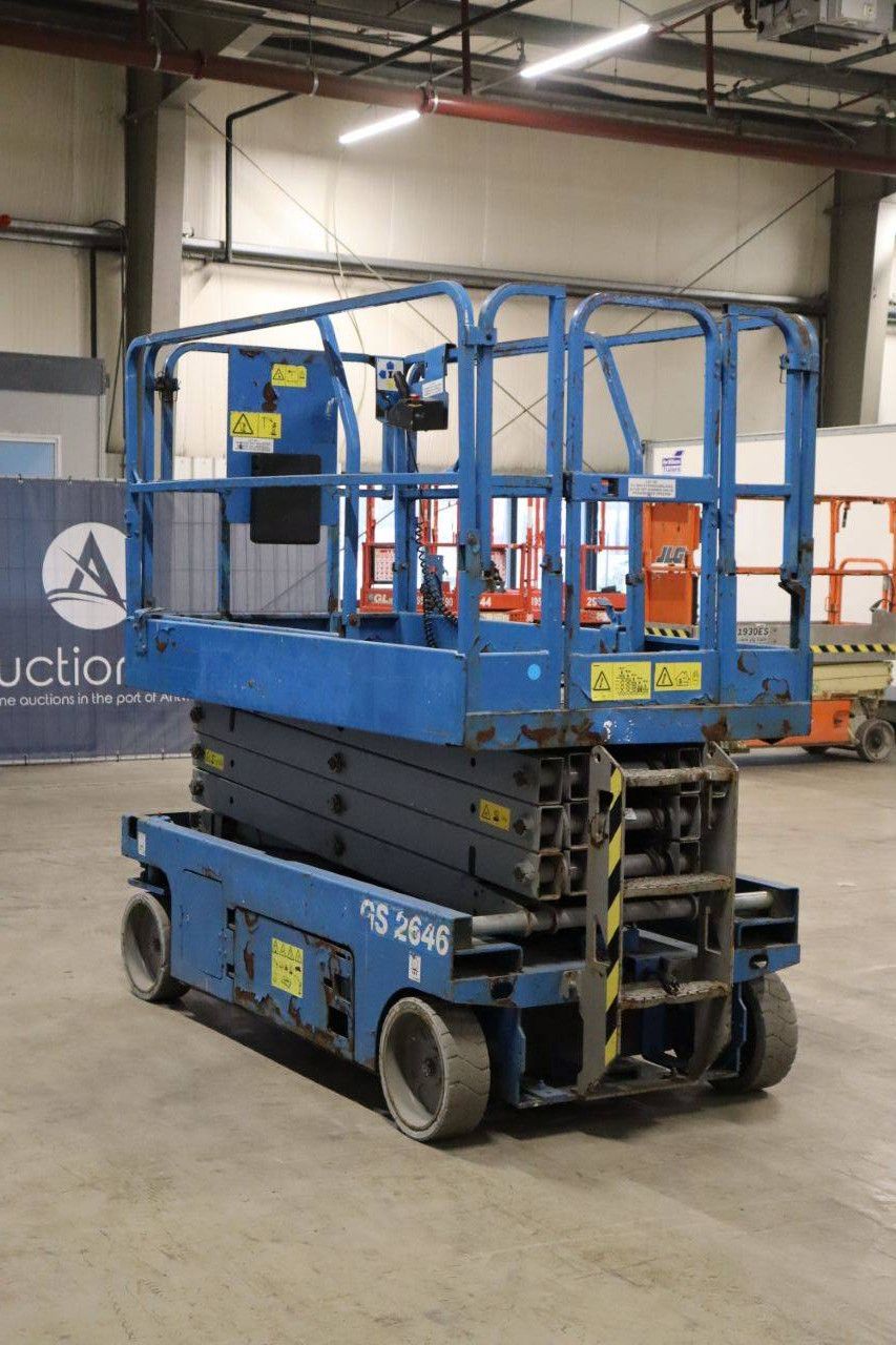 Scissor Lift Genie GS-2646 Electric 9.96m 2014