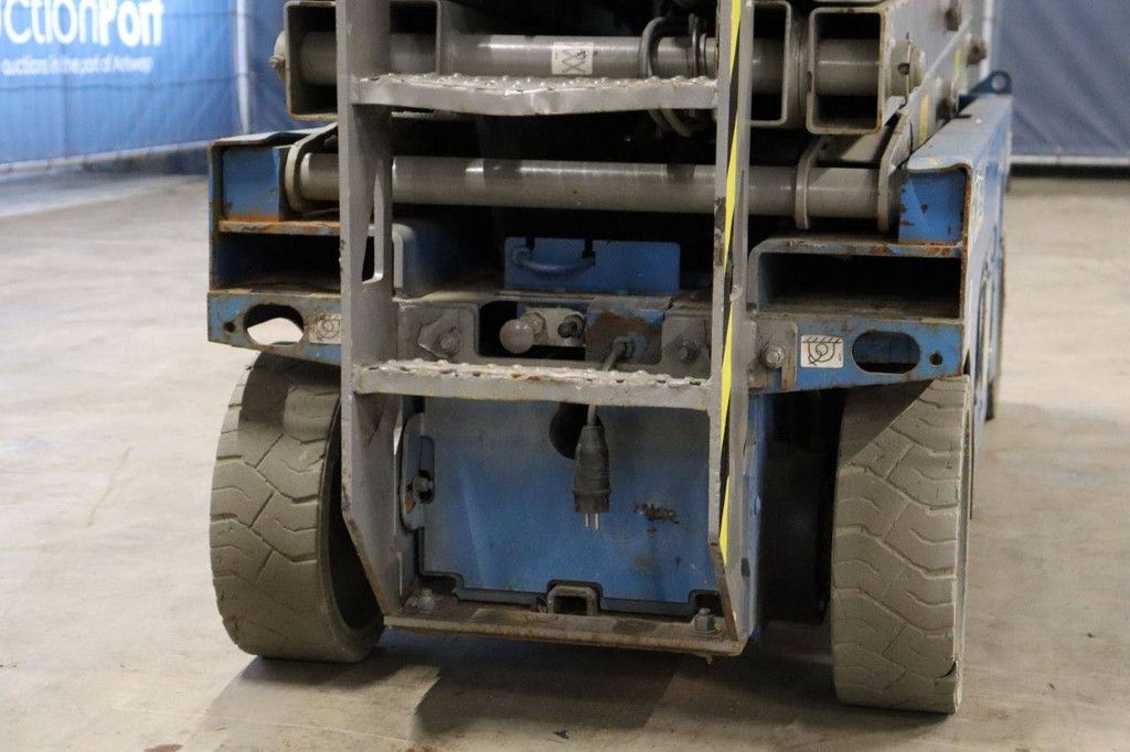 Scissor lift Genie GS 2632 Electric 9.96m 2014