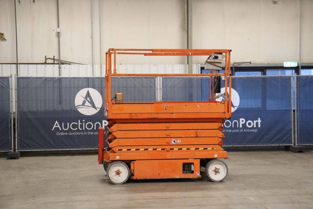 Scissor Lift Skyjack SJIII-4632 Electric 11.58m 2015